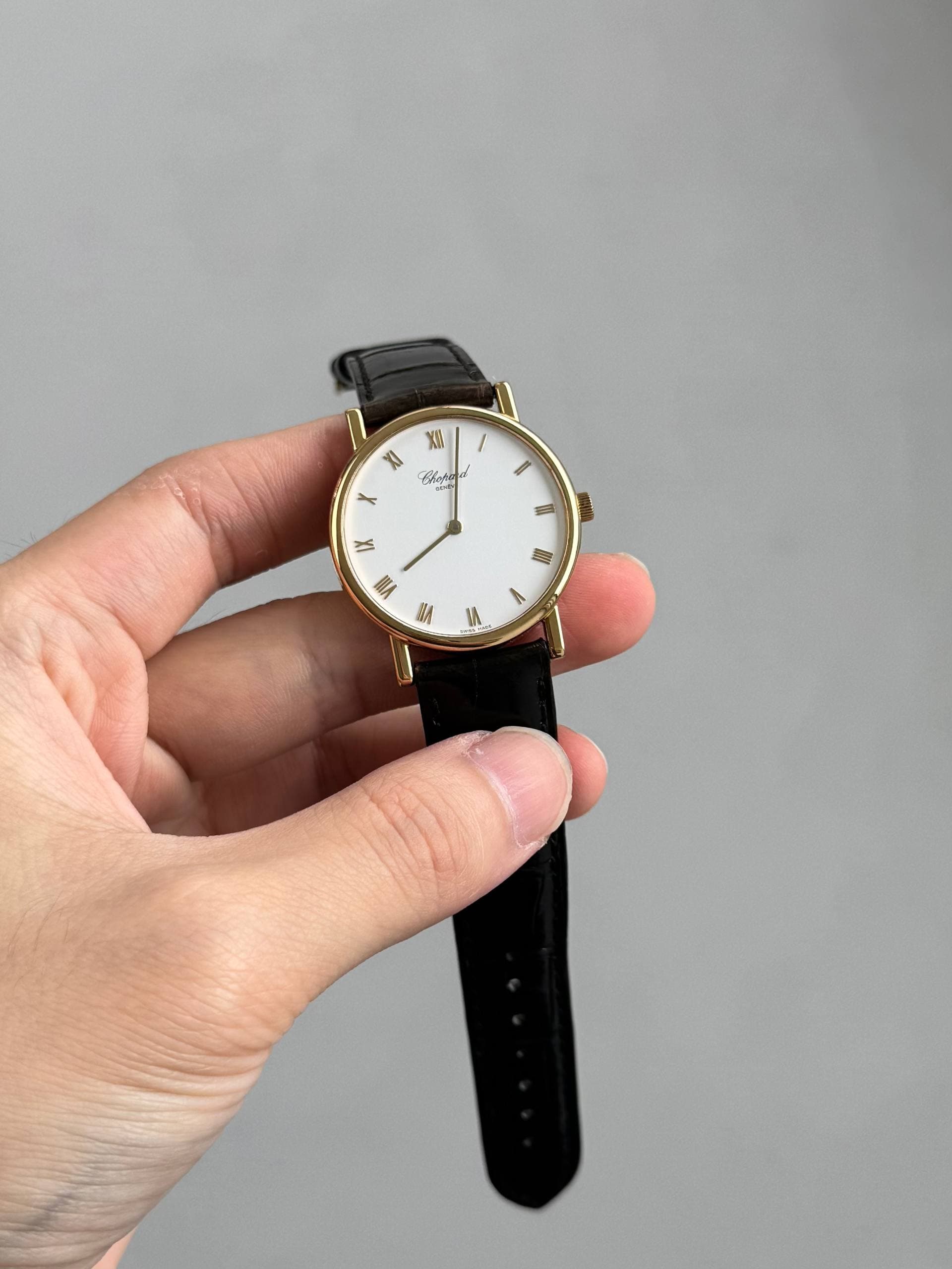 Chopard Classic 18k yellow gold