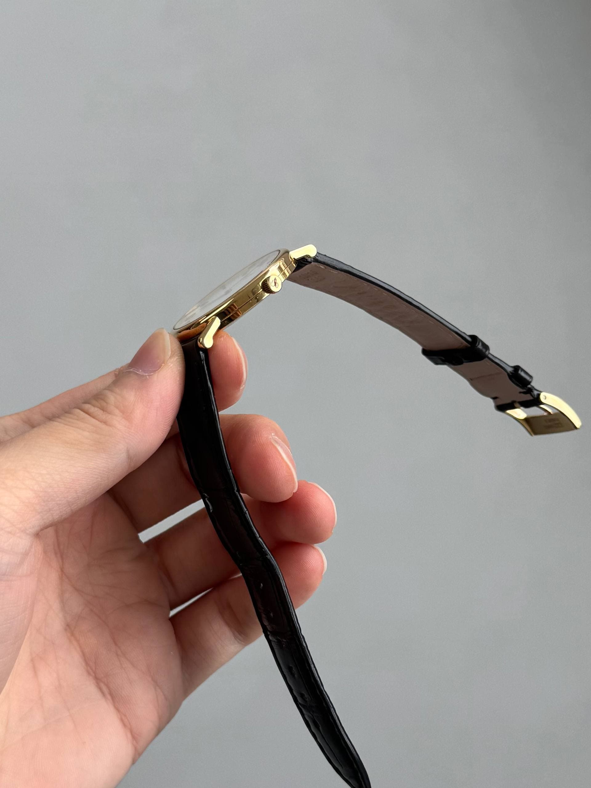 Chopard Classic 18k yellow gold
