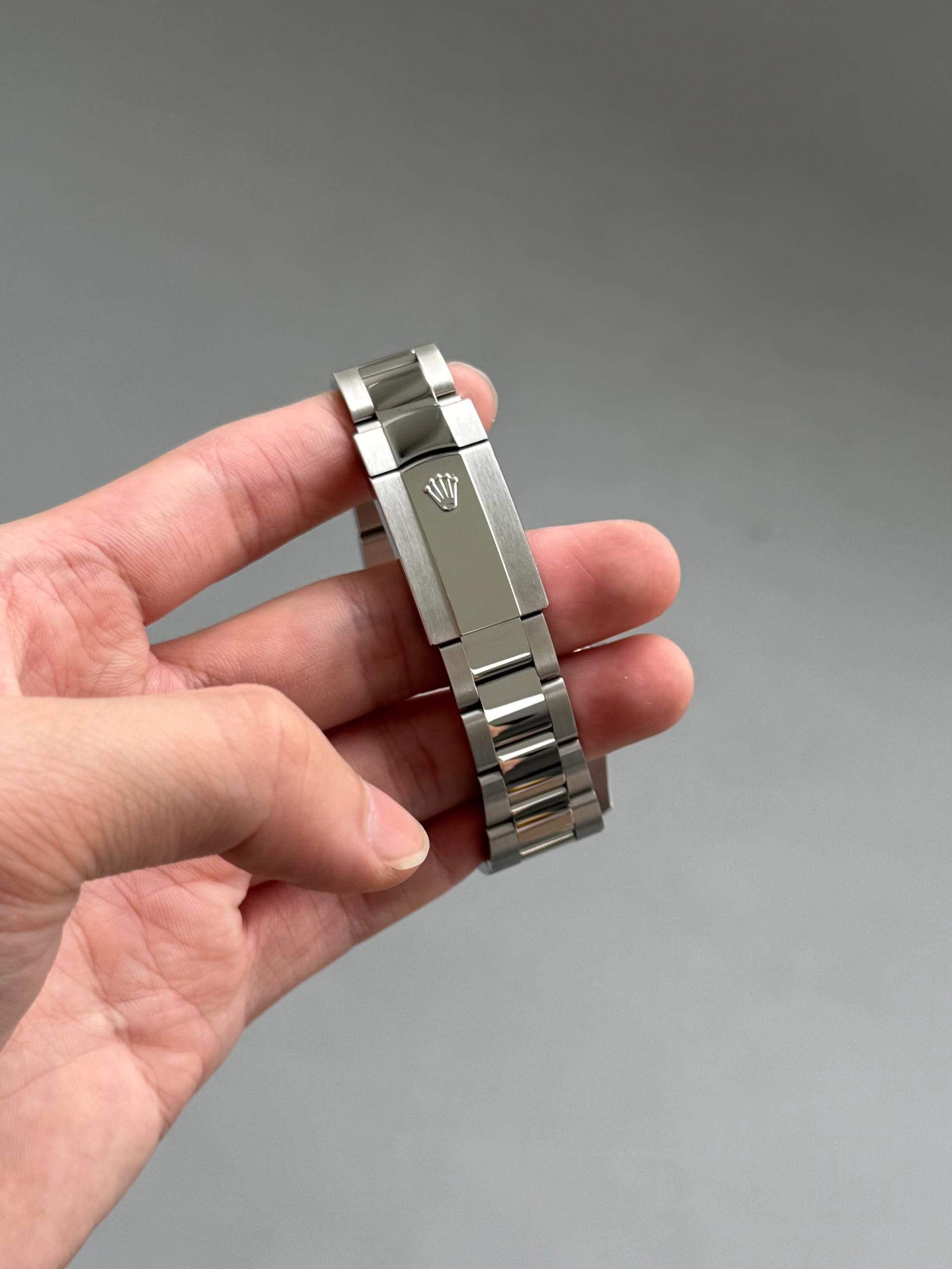 Rolex Milgauss “Z-Blue” Dial